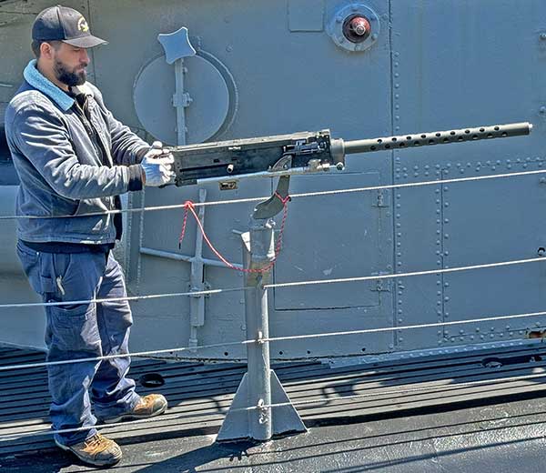 gun in socket on boat